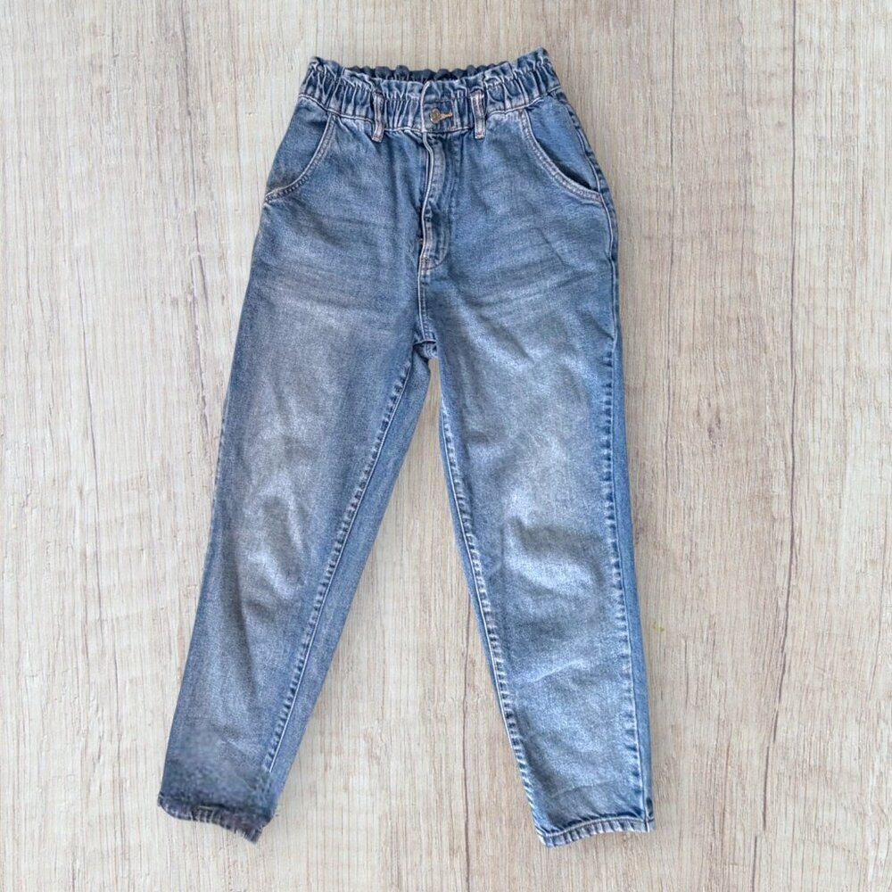 BDG Urban Outfitters Pull-On Mom Jeans Denim Tapered Leg Paper Bag Waist 26